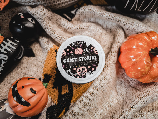 GHOST STORIES -  soy candle [ Scent: Spiced Maple Bread ]