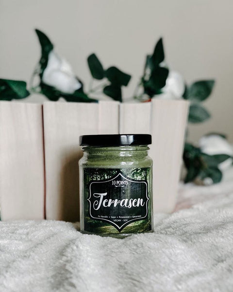 Terrasen - Book Inspired Soy Candle Scent Notes: Fir Needle, Sage, Rosewood & Spearmint