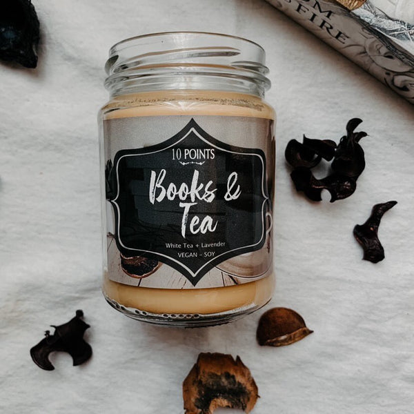 Books & Tea - Soy Candle  Scent Notes: White Tea & Lavender