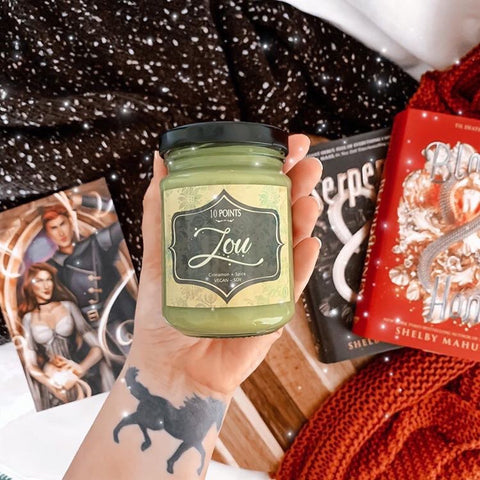 Lou - Soy Candle Scent Notes: Cinnamon + Spice