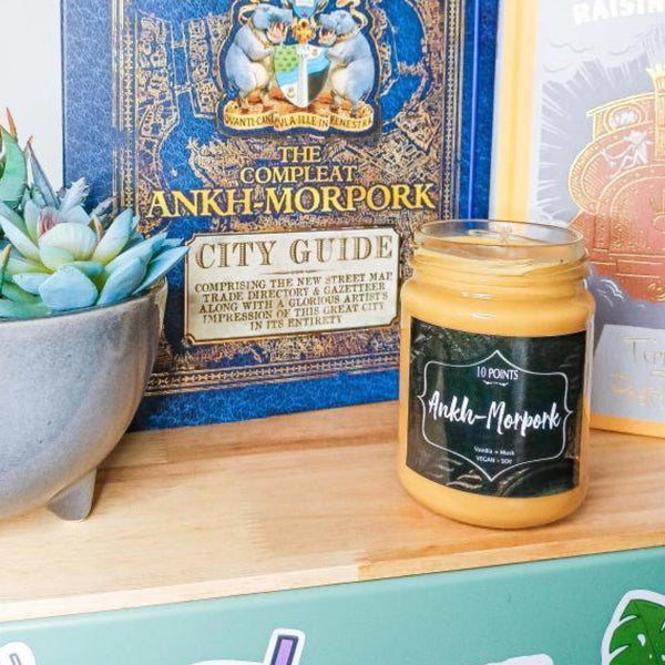 Ankh-Morpork  - Soy Candle Scent Notes: Vanilla + Musk