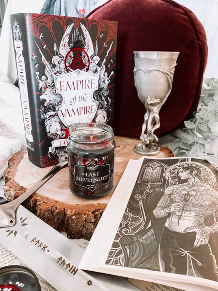 The Last Silversaint  soy candle Scent Notes: Black Musk n Pear