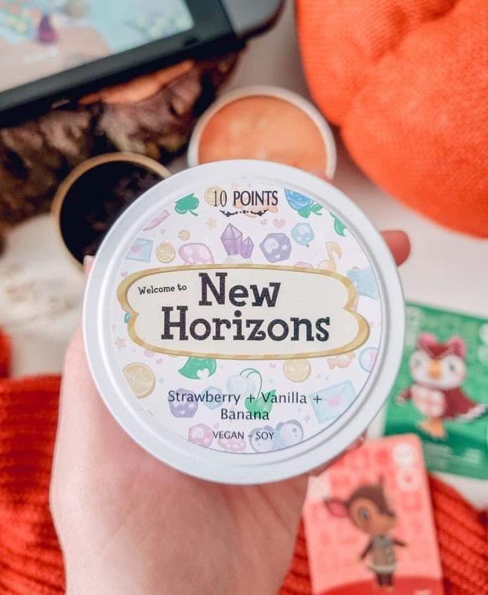 New Horizons - Animal Crossing Inspired Soy Candle Scent Notes: Strawberry + Vanilla + Banana