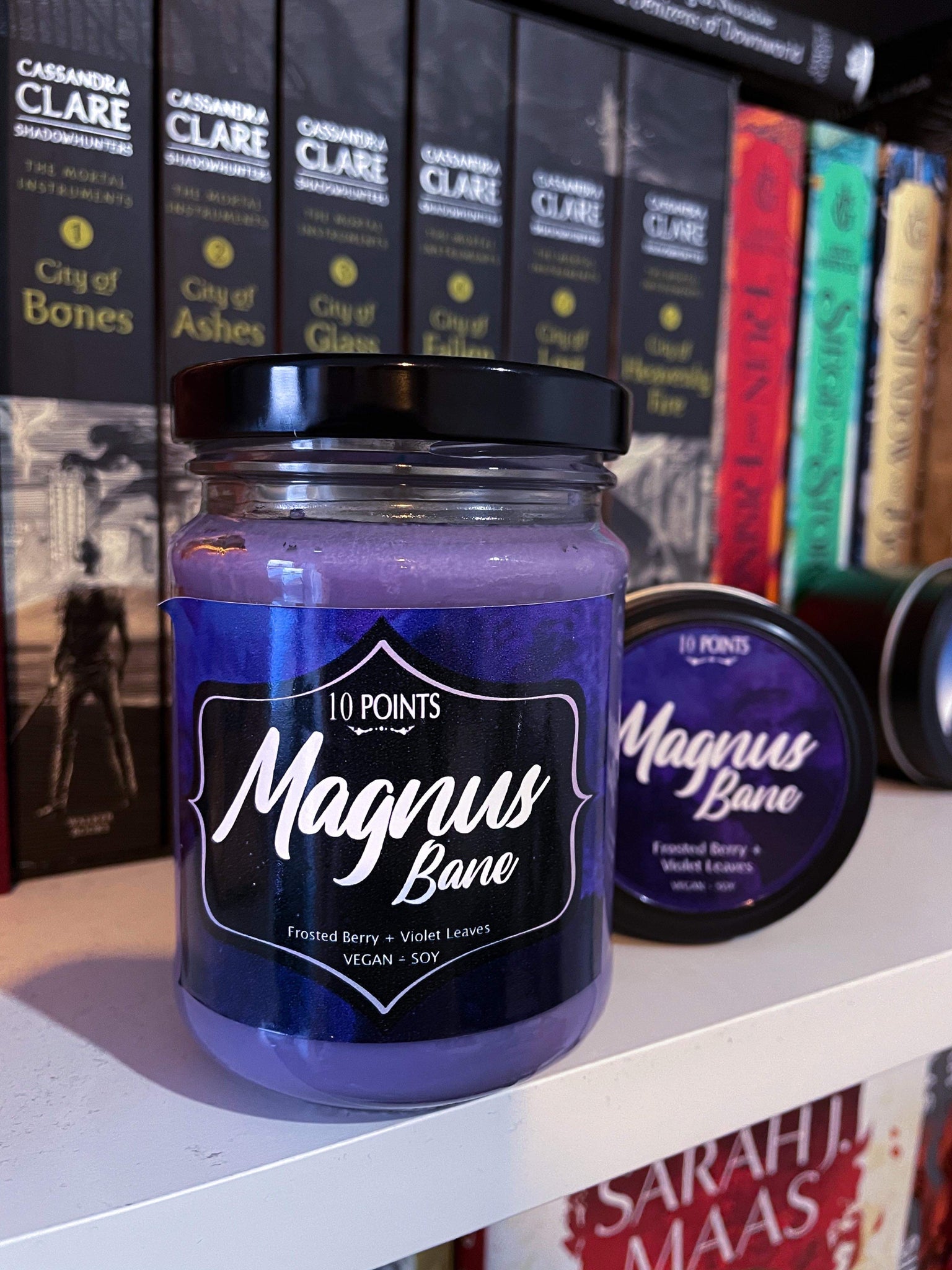 Magnus Bane -Soy Candle Scent Notes: Frosted Berry & Violet Leaves