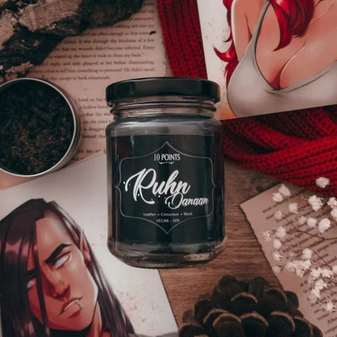 Ruhn Danaan - Crescent City Inspired Soy Candle Scent Notes: Leather, Cinnamon + Musk